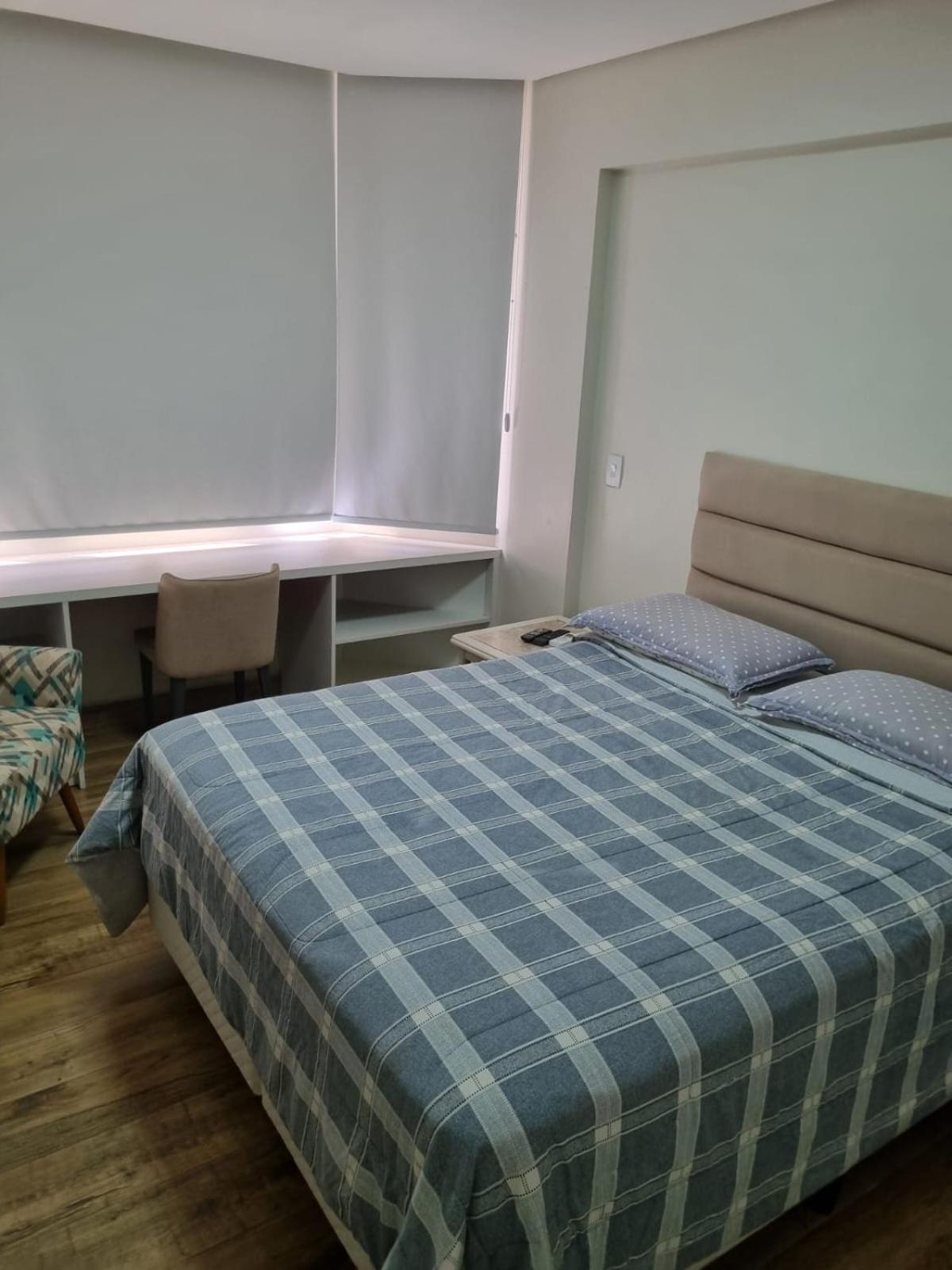 Flat Mobiliado Ap 44 - Ed Lhirondelle Em